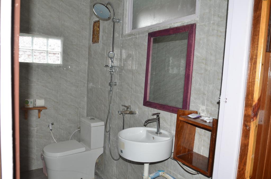 Golden Empress Hotel Nyaung Shwe Quarto foto