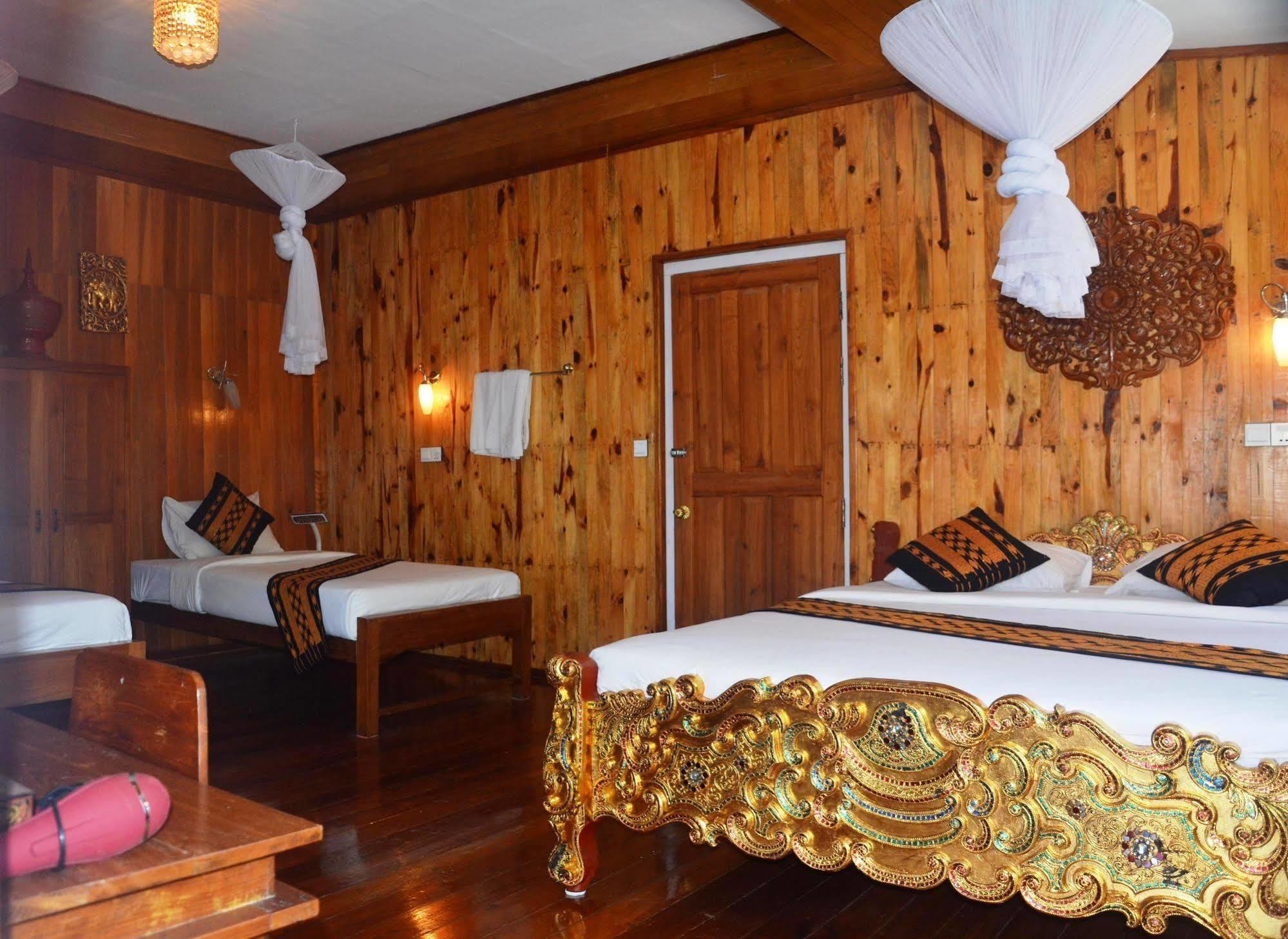 Golden Empress Hotel Nyaung Shwe Exterior foto
